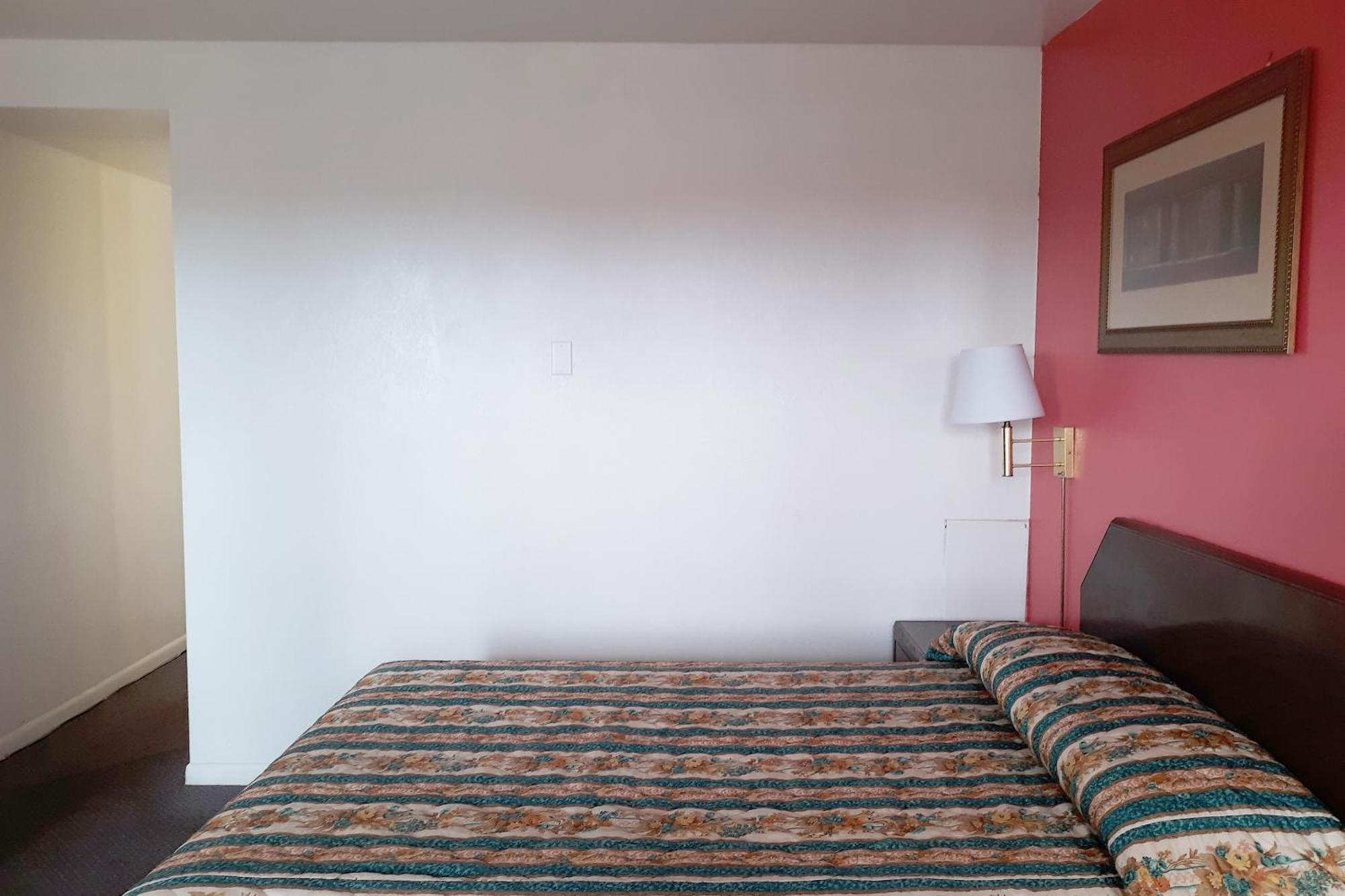Oyo Hotel Kings At 클로비스 외부 사진